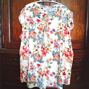 Mandee Women's White With Pretty Floral Flutter Sleeve V-Neckline Top